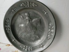 Antiker Wandteller,1791 gepunzt, D-33 cm,Ritter als Drachent&ouml;ter. Top.