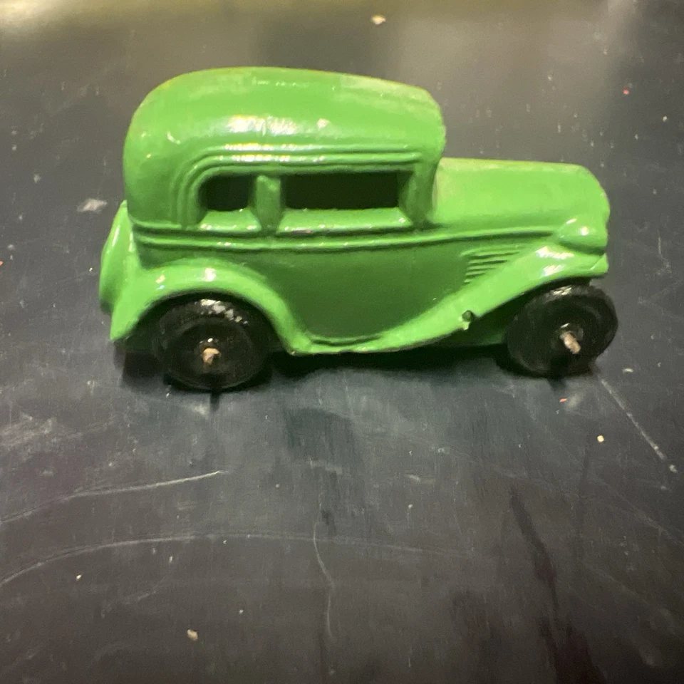 Coche cupé de juguete Barclay Slush años 30 verde 2" Foto 2 de 4