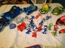 COLLECTION OF FROG BOX JUST PLAY CARS ACTION FIGURES  TOYS