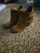 Not Rated Women's Boots Size 7.5