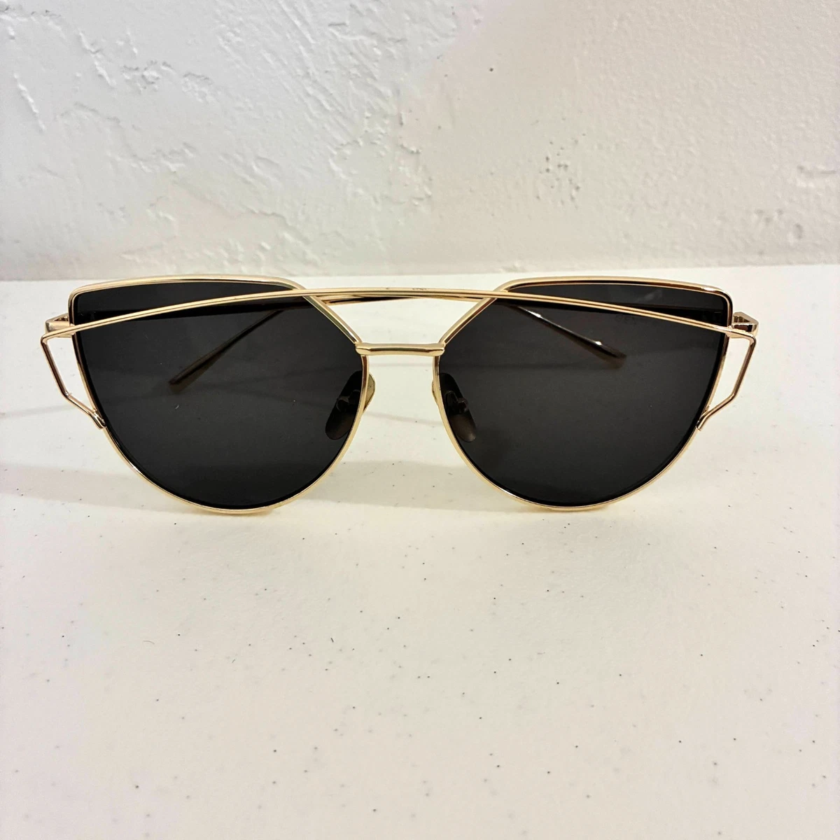 Gentle Monster Love Punch Mirrored Cat Eye Sunglasses Gold Tone Wire Frame Italy Mimosa Y11 | Gentle Monster US Official Site main image 4