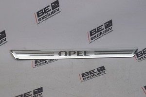 Opel Insignia B Einstiegsleiste vorne rechts unten Leiste Einstieg 13345214