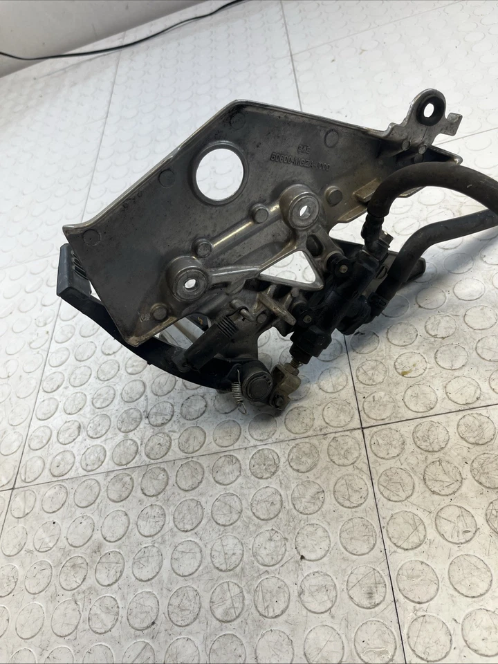 Оригинальный правый задний кронштейн для педали тормоза ножной кронштейн для Honda CB500X 2013-2017 годов выпуска - Изображение 4 из 4