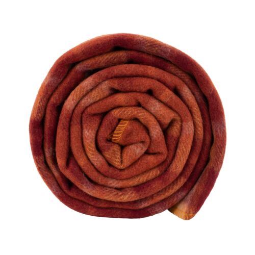 Pumpkin Spice Classic 80% Wool Blanket 84" x 60" - Picture 4 of 6
