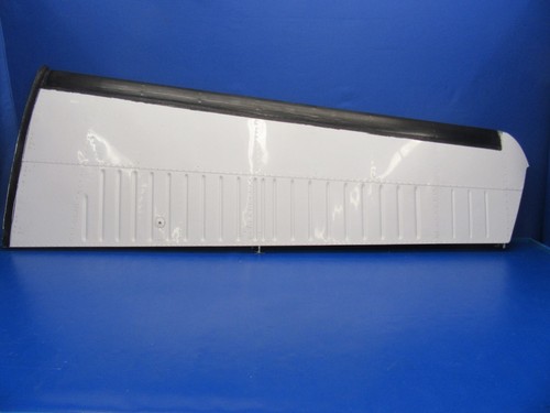 Beech Baron 95-D55 Horizontal Stabilizer RH P/N 96-620005-656 (0118-233)