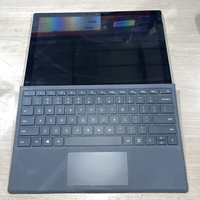 Microsoft Surface 1796 256SSD UNKNOWN