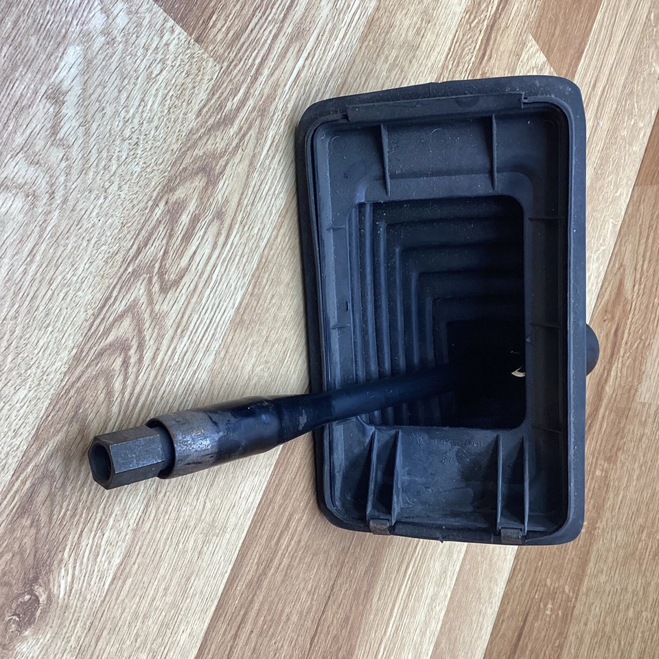 Dodge Dakota 1987 1988 1989 palanca de cambios de 5 velocidades y arranque V6 OEM Mopar usado Foto 4 de 4