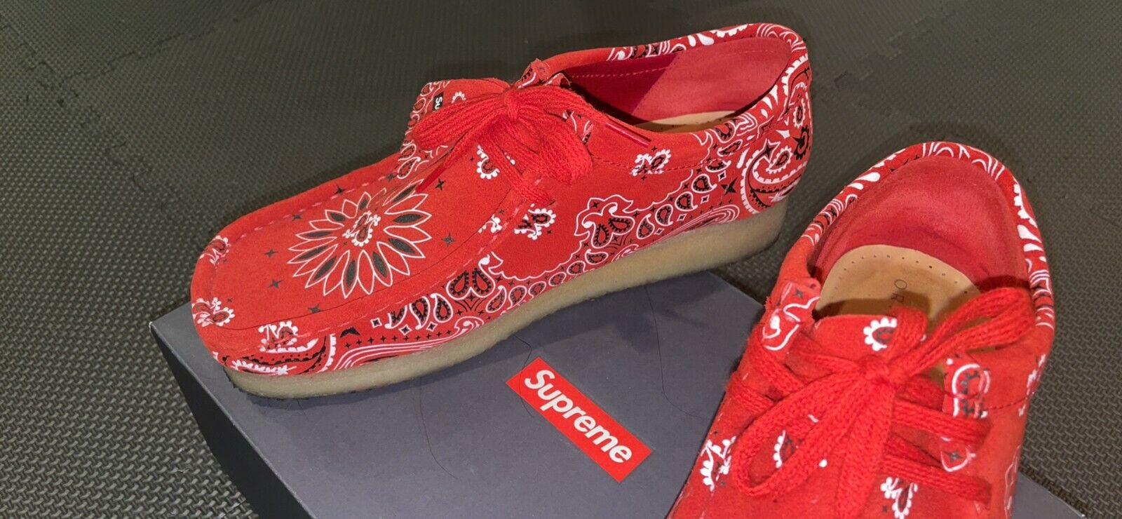 Supreme x Clarks Originals Wallabee Bandana Red Paisley