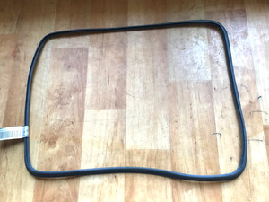 Backofentürdichtung. Dichtung  für Backofen AEG Mod. 47056VS-W8.
