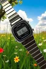 Ladies Vintage Casio LA670W Mod 3191 LCD Wrist Watch