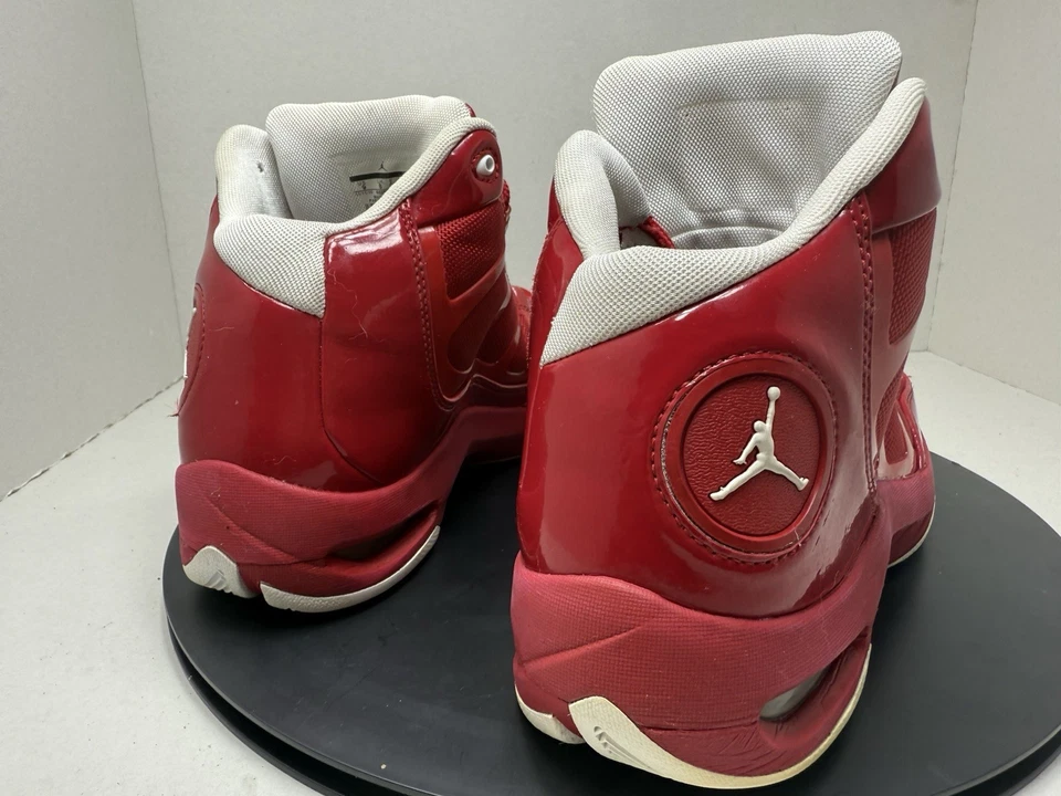 Jordan’s Varsity Red AÑO 2010 Juega en estas Talla 9 Excelente Estado Raro Foto 4 de 4