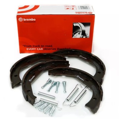 BREMBO BREMSSATZ BREMSBACKEN BMW + FEDERN  S06511 + 105-0841