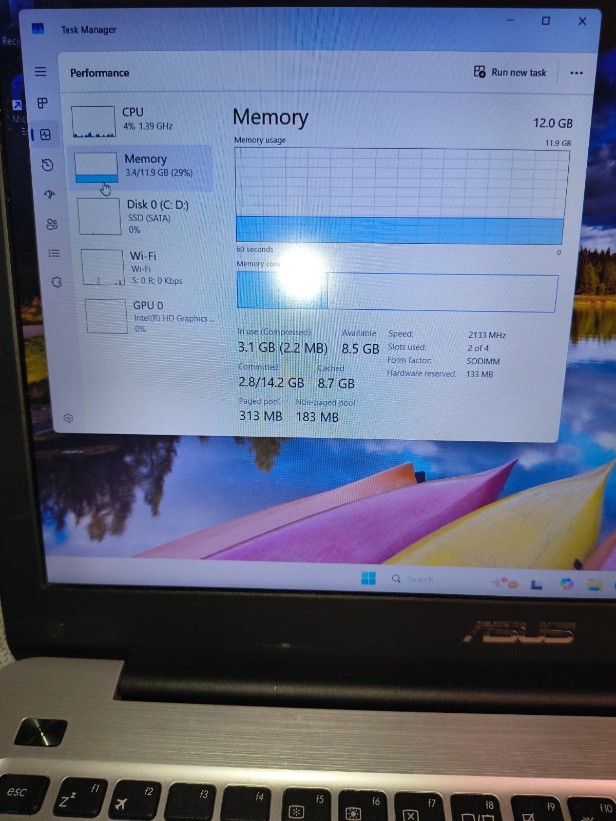 15.6" ASUS F556U i3-6100U, 12GB 250GB SAMSUNG EVO 850 SSD Win11Home