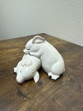 2 Interlocking Ceramic Pig Vintage . 5  x5  