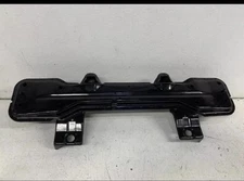 2004-2006 Suzuki Grand Vitara XL-7 2.7L front suspension crossmember sub frame