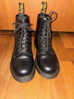 Dr. Martens 1460 Bex Smooth Leather Size 8 Women s, 7 Men s 