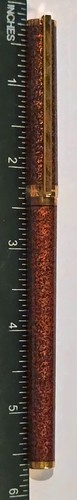 S. T. DuPont Gold & Red Laque de Chine Fountain Pen w/ 18K Gold nib, XF