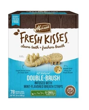 Dental Dog Treats  Merrick Fresh Kisses Double-Brush Mint Breath Strips