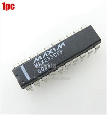 1Pcs MAX233CPP MAX233 RS-232 Drivers/Receiver...