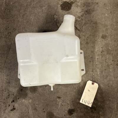 #ad 1448 MTD 751 0659A 2 GALLON FUEL TANK Yardman Troy Bily Cub Cadet $45.00