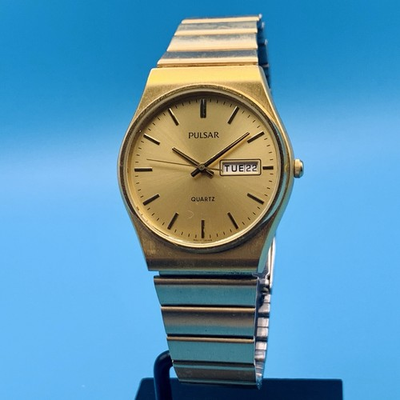 #ad PULSAR By SEIKO V533 X002 Men’s Vintage Wristwatch Day Date Working New Battery $39.99