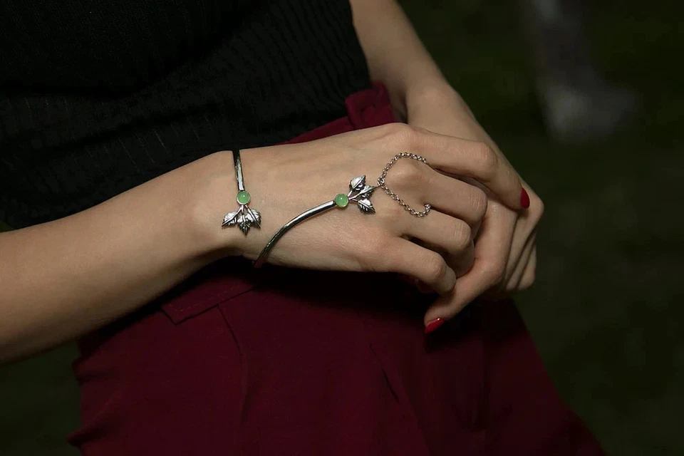 Sterling Silver Hand Chain Bracelet Sterling Silver Slave Bracelet - Image 2 of 4