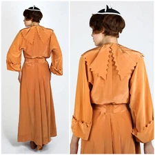 1940s 30's Vintage OOAK Stunning Handmade Robe in Irridescent Satin w/Fringe Med