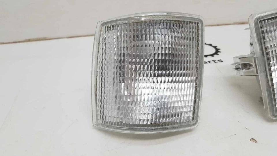 NUOVO set indicatori di direzione NUOVO Audi 80 B2 Typ81 Typ85 Vorfacelift (80-84) NEW Indicator set - Immagine 3 di 4