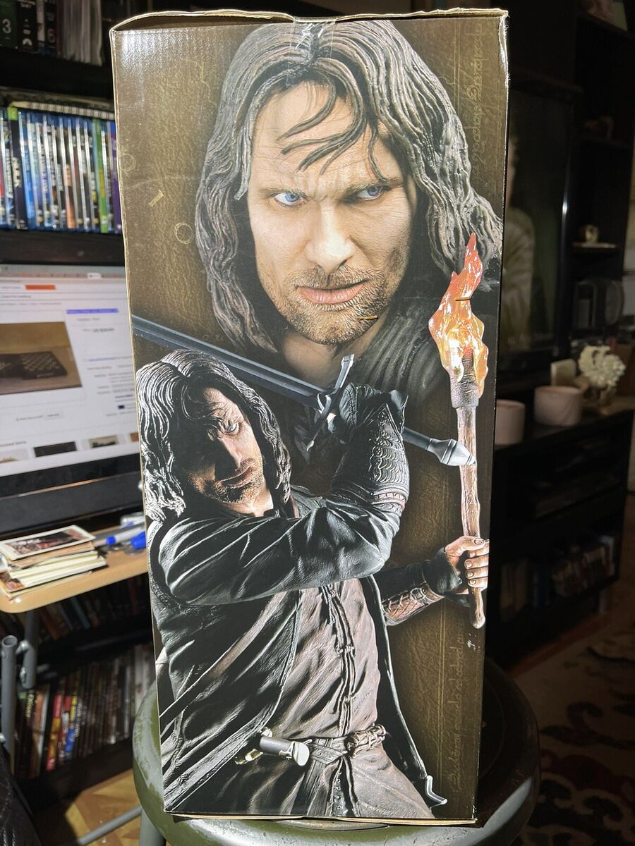 2004 NECA Lord of the Rings Aragorn 20 2004 NECA Lord of the Rings Aragorn 20