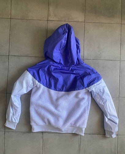 Nike sherpa jaket, windbreaker Sz youth L or female XS - Picture 4 of 4