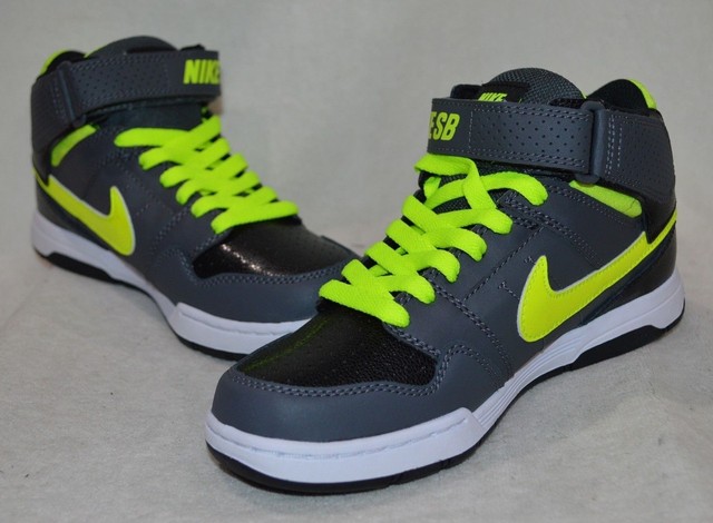 nike mogan mid 2 jr b