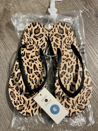SHADE & SHORE Flip Flop Size 6 Womens Skinny Strap Beach Sandals Leopard New  - Afbeelding 1 van 11
