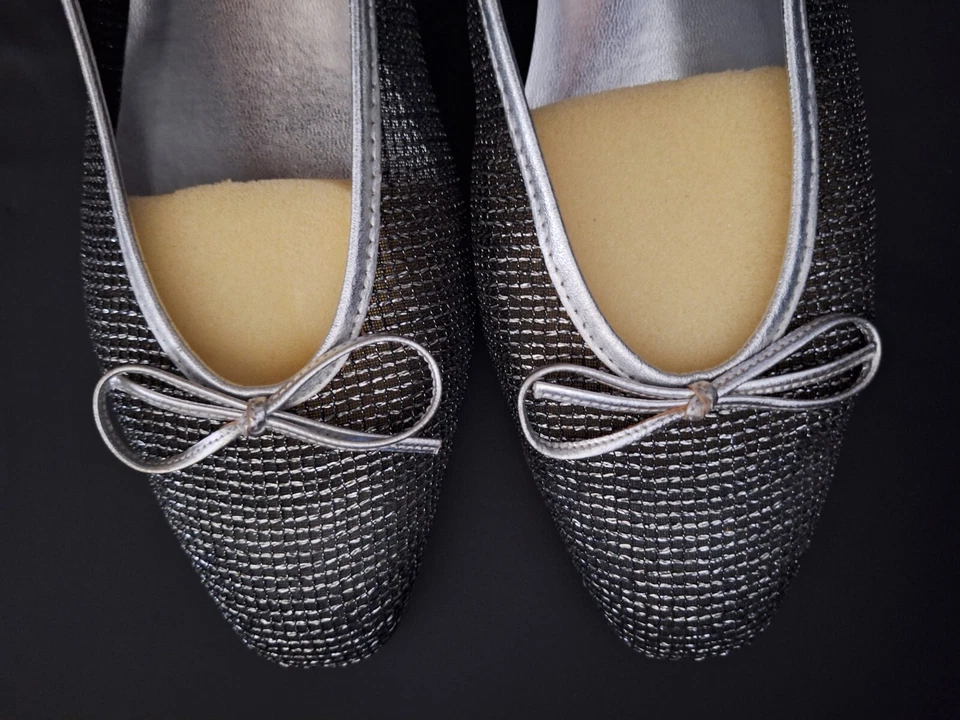 Pisos Magdesians plateados talla 12 Foto 4 de 4