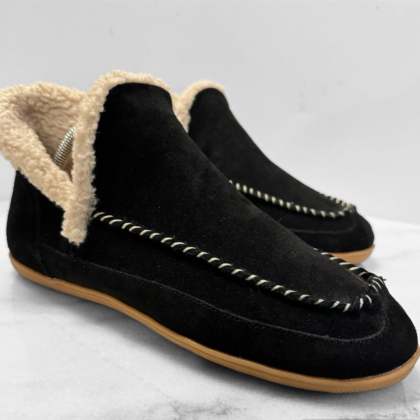 SAOLA Pantofola mocassino da donna bionda taglia 8 nera pelle scamosciata finta shearling foderata suola rigida