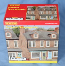 Hornby Skaledale R7361 Parkers Newsagent End of Terrace Shop - OO Gauge BNIB
