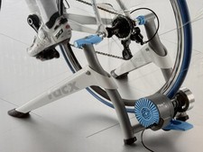 Garmin Tacx Flow Smart - Wheel-On Heimtrainer Fahrradtrainer Rennrad Training