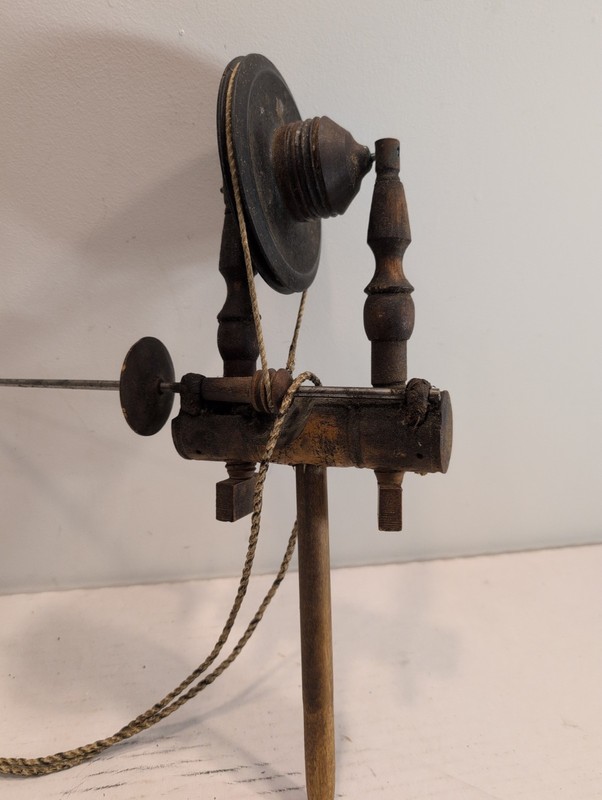 Antique Spinning Wheel Minors Head for a Walking Wheel All Original + / String