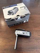 Sony DCR-SX63 16 GB Camcorder - Silver - Note