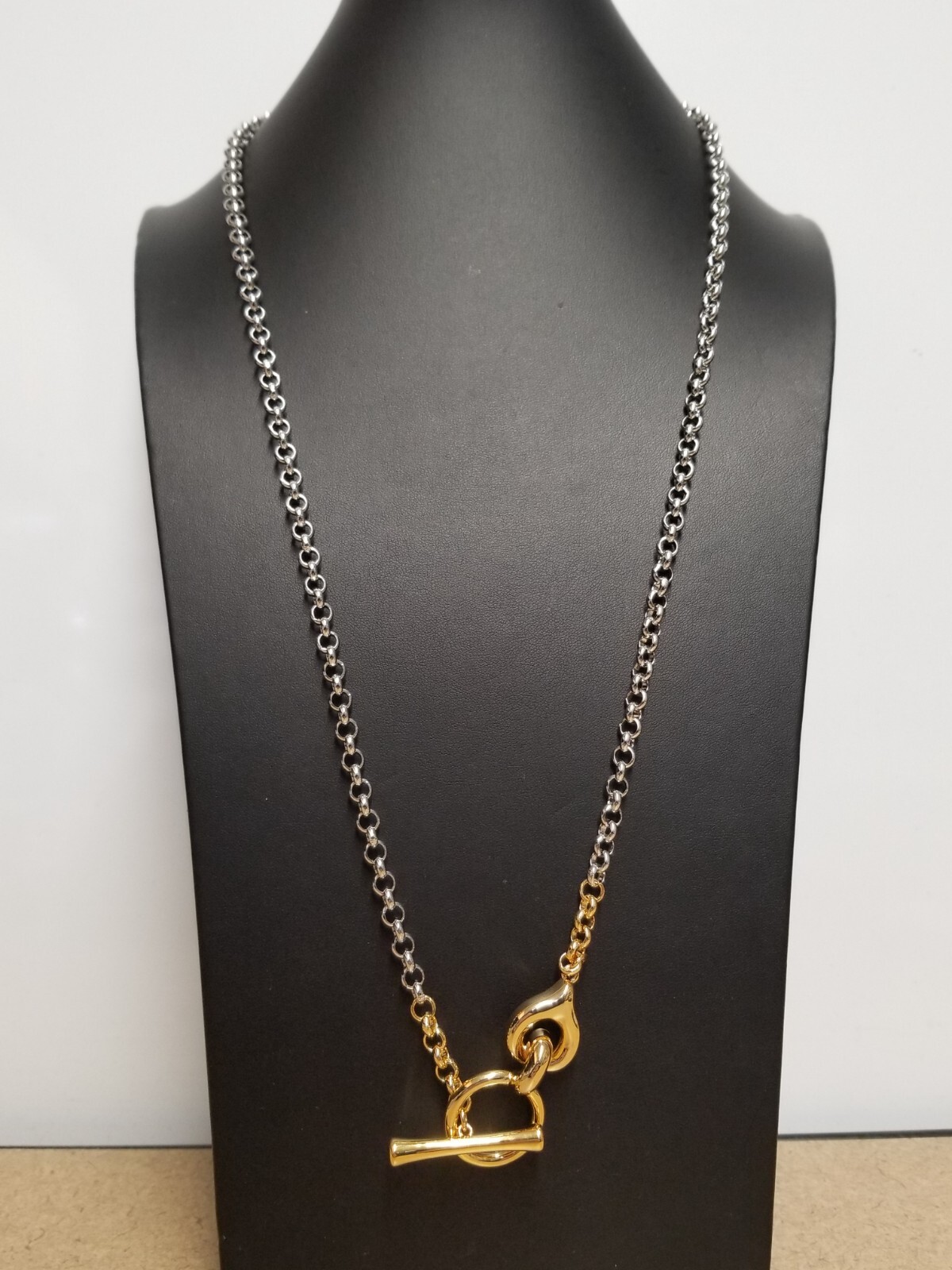 Bold Two Tone Geometric Circle Toggle Multi-Style… - image 2