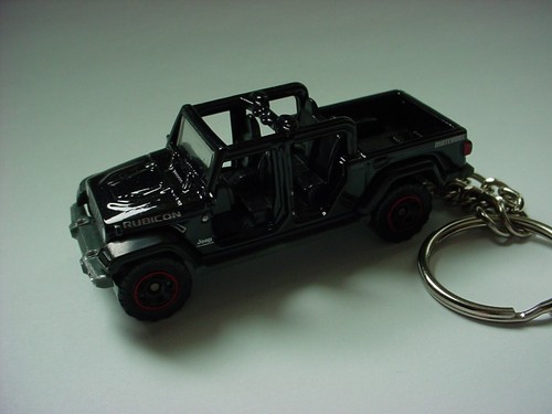 COMPATIBLE WITH JEEP GLADIATOR RUBICON CUSTOM KEYCHAIN keyring key matchbox - Picture 4 of 4