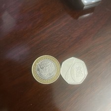 &pound;2 and 50P coins