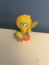 2010 Hasbro Sesame Street Workshop - Big Bird Figure - Rock Band Guitar - 3  PVC