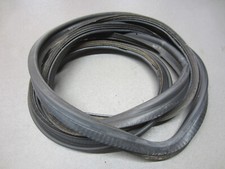 Dichtung Heckklappe Mercedes w202 W 202 Limousine Limo Heckdeckel 2027500198 TOP Dichtung Heckklappe Mercedes w202 W 202 Limousine Limo Heckdeckel 2027500198 TOP