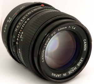 Canon FD 50mm f/1.4 Fast & Sharp manual focus Lens fit mirrorless DSLR w/adapter