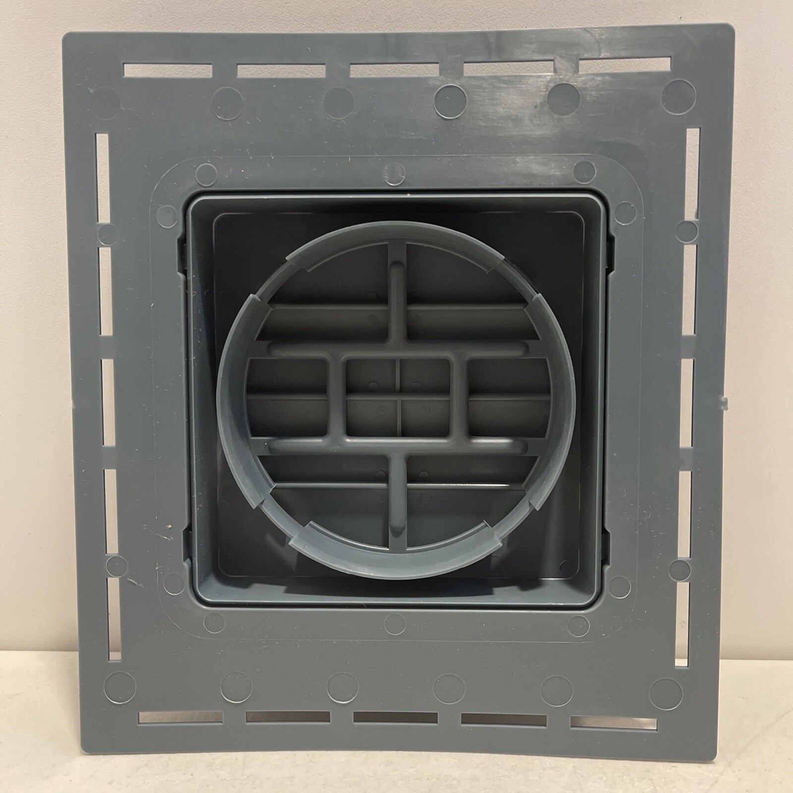 Ivy Green Dryer Vent JBlock 7"x7" Vinyl Utility EXVENT Siding Louvered