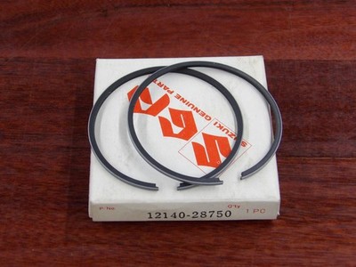 Suzuki 1976 RM100 A Piston rings  NEW OLD STOCK 12140-28750 OEM