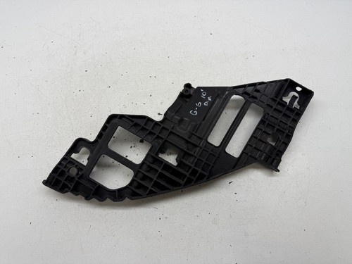 Volkswagen Golf VI 2011 Rechts Halterung Scheinwerfer 5K0807228A DRA65853