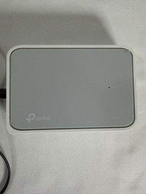 TP-Link White and Light Gray 5-Port Ethernet Switch