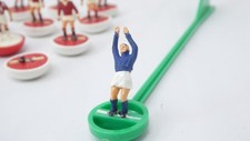 Vintage Subbuteo Lw Ultraléger C100 Brésil Équipe Ref 410 D