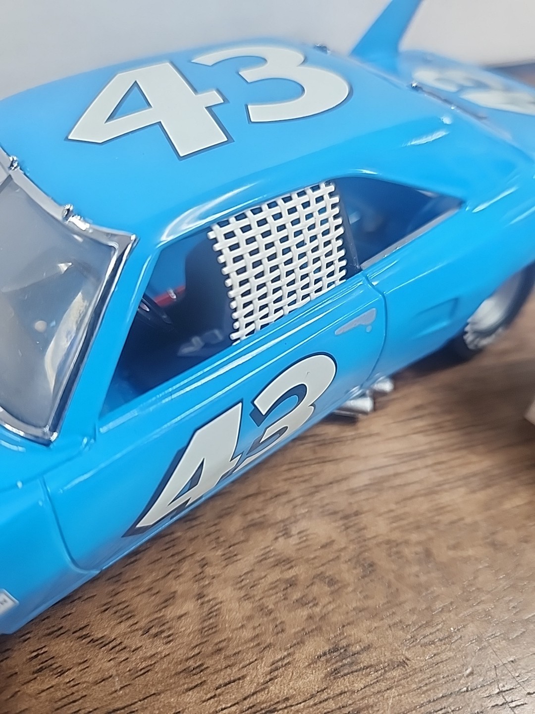 Picture 2 of 11